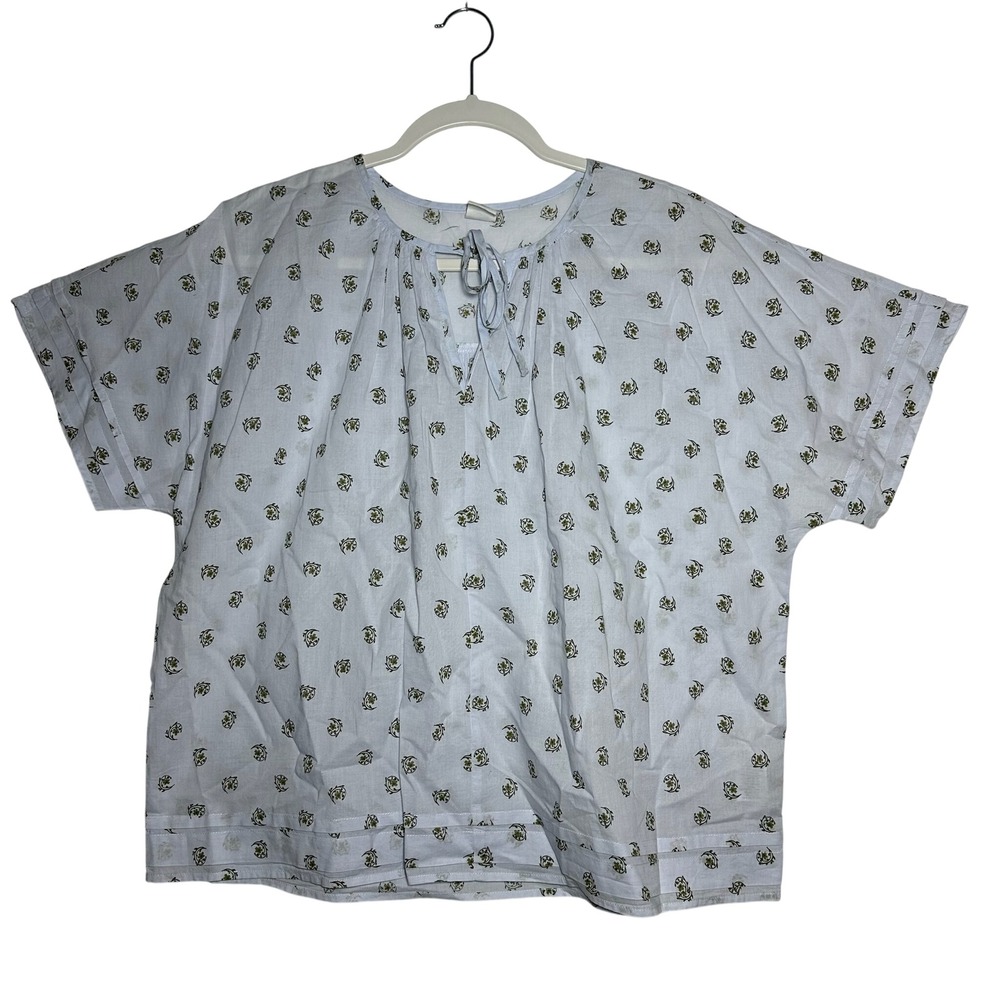 Melrose and Market‎ Light Blue Floral Print Tie Neck Short Sleeve Top Size M